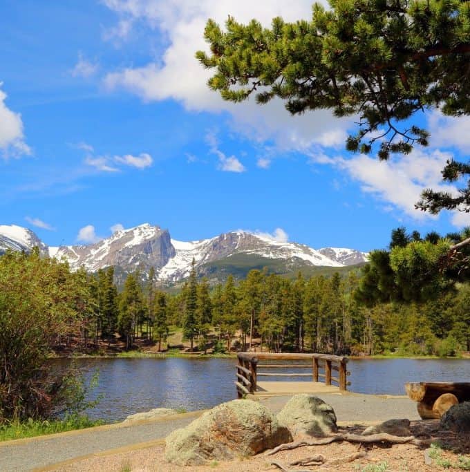 Rocky Mountain National Park Travel Tips! Hiking, Summer, Fall, Winter, what to pack for Colorado and more! #nationalpark #NPS #findyourpark #rockymountainnps #hiking #travel