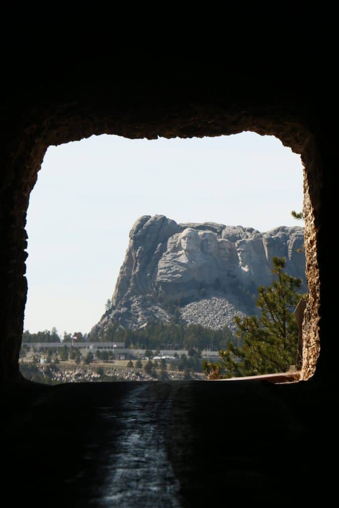 Things to do Custer State Park in South Dakota include hiking, exploring Sylvan Lake, camping, staying in a cabin or one of the several park lodges, taking the wildlife loop and driving the needles highway #custerstatepark #needleshighway #custer #sylvanlake