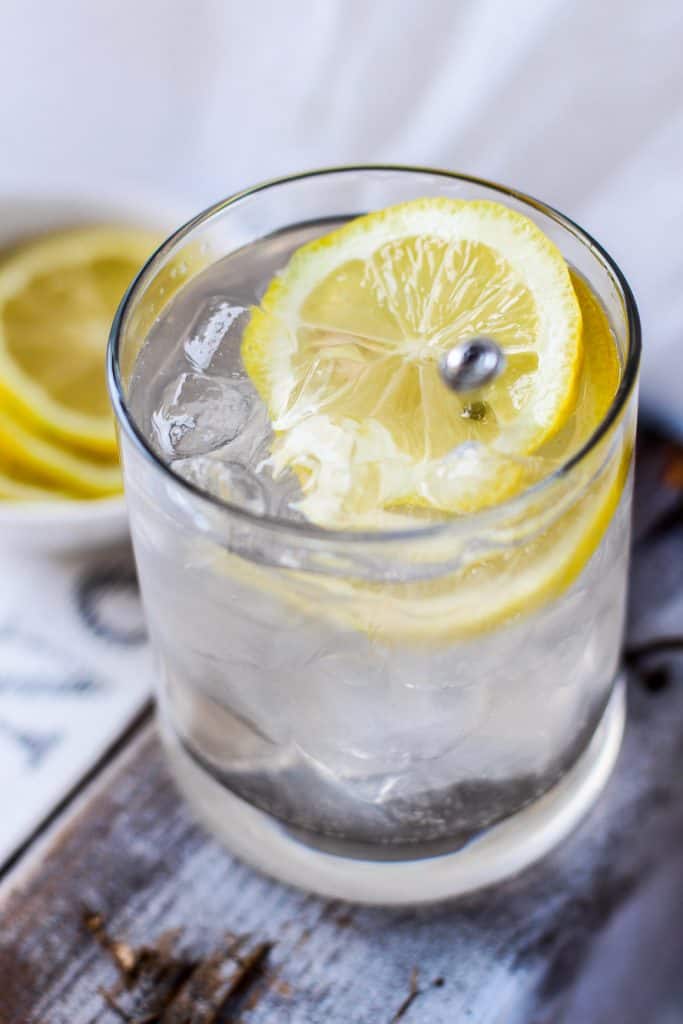 Tequila Lemon Sour Cocktail Recipe! The perfect summer drinks to enjoy.