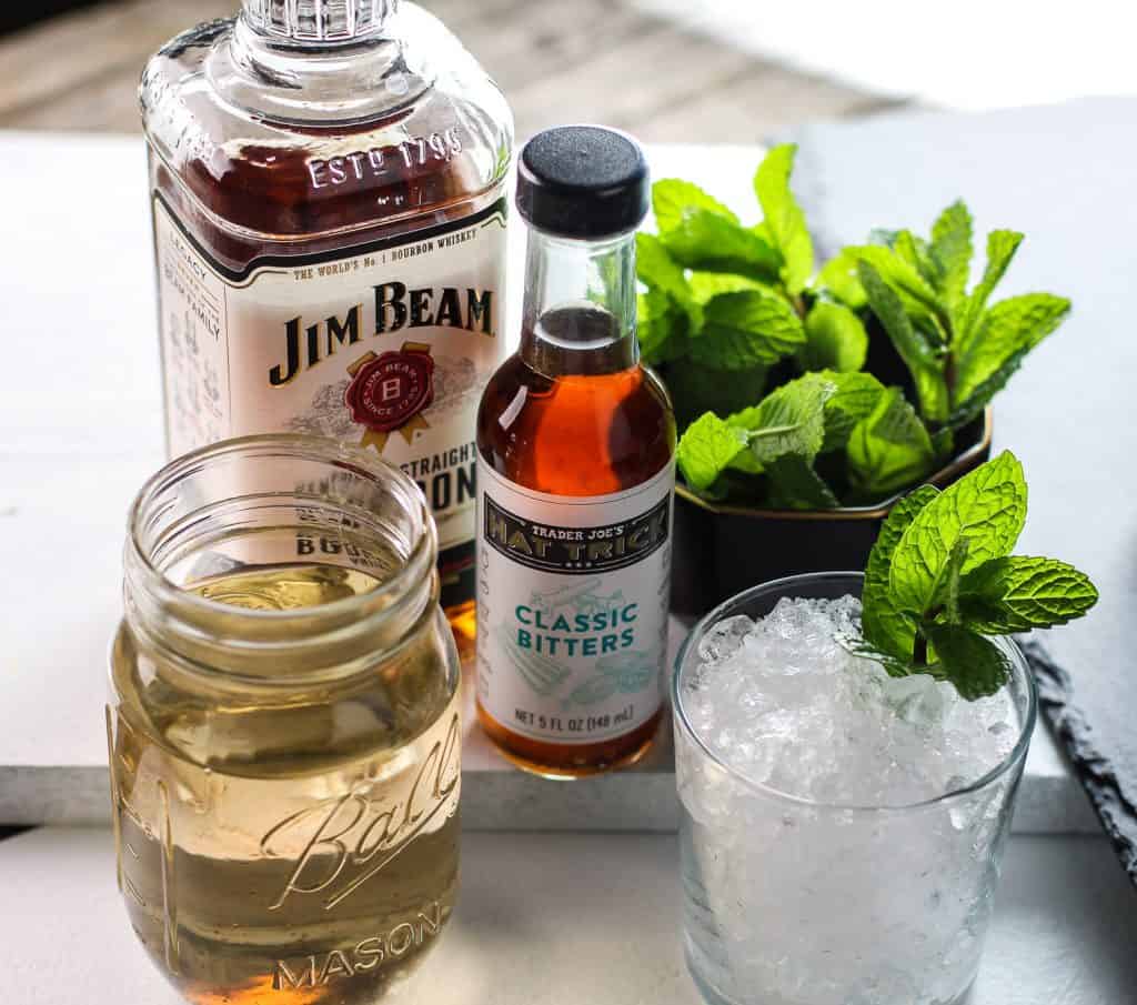 How to make an Best Easy Classic Mint Julep Cocktail Recipe perfect for the Kentucky Derby or any spring/summer day.
