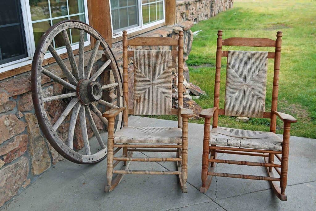 Rocking Chair Ranch Nice N Easy Grocery Come Stay On The Rocking Chair Ranch Home Of Bridle Suite And Share In Paniolo Lifestyle