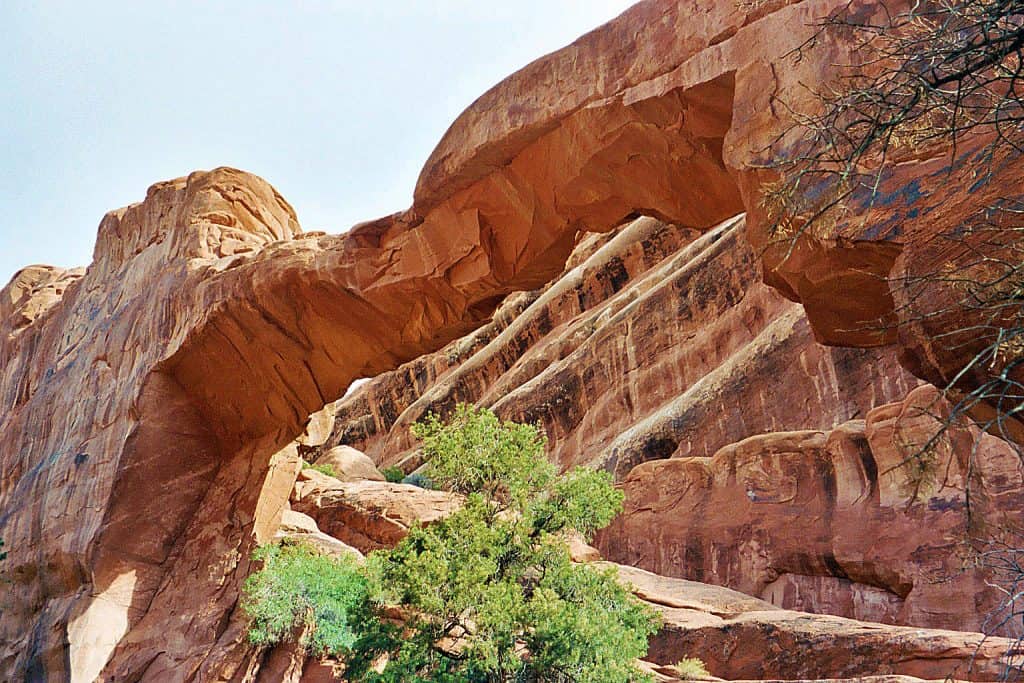 Things to do in Arches National Park Utah including photography, hikes, camping, adventure and 4X4 tours and exploring nearby parks and Moab Utah!