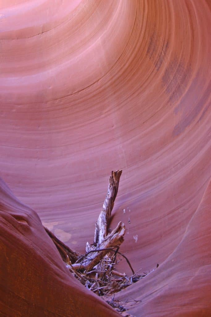 Exploring Upper Antelope Canyon in Arizona! Get the inside scoop on tours, history and photography advice with stunning pictures #antelopecanyon #upper #photography #arizona