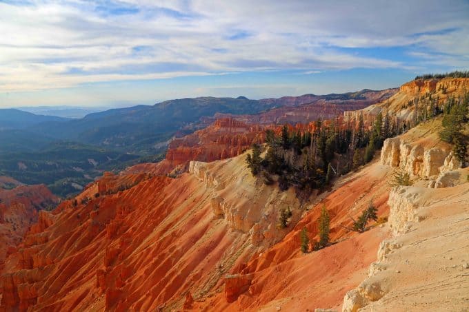 Cedar Breaks National Monument is in Southern Utah approximately an hour and a half from Bryce Canyon National Park. Things to do include hiking, camping, sunsets and viewing the night sky. #cedarbreaks #lifeelevated #hoodoos #utah