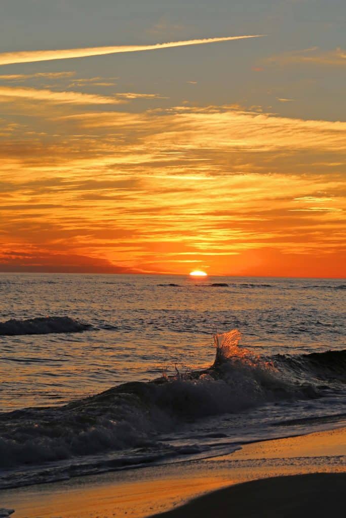 Things to do at Gulf Islands National Seashore in Florida include watching sunsets, explore forts, spend time at the beach, hiking, and fishing. #gulfIslands #gulfshores #nationalparks #pensacola