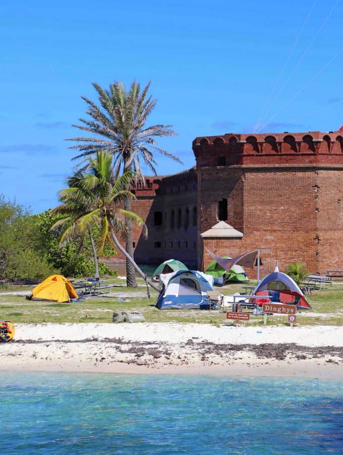 Plan the ultimate Dry Tortugas Camping trip! Dry Tortugas National Park Camping allows you to explore forts, go snorkeling, see the night sky plus much more #drytortugas #nationalpark #camping @thefloridakeys