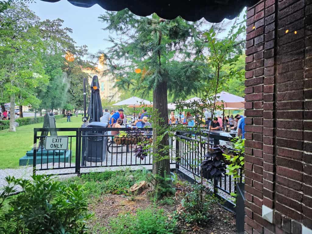 Outdoor seating at Superior Bathhouse Brewery
