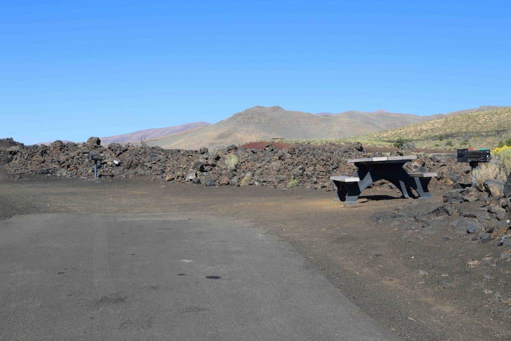 Craters of the Moon ultimate camping guise is for anyone planning a camping trip to Craters of the Moon Lava Flow Campground #cratersofthemoon $#idaho #nationalpark #monument