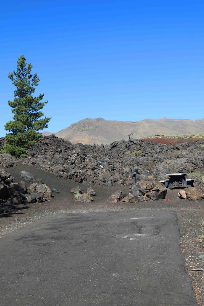 Craters of the Moon ultimate camping guise is for anyone planning a camping trip to Craters of the Moon Lava Flow Campground #cratersofthemoon $#idaho #nationalpark #monument