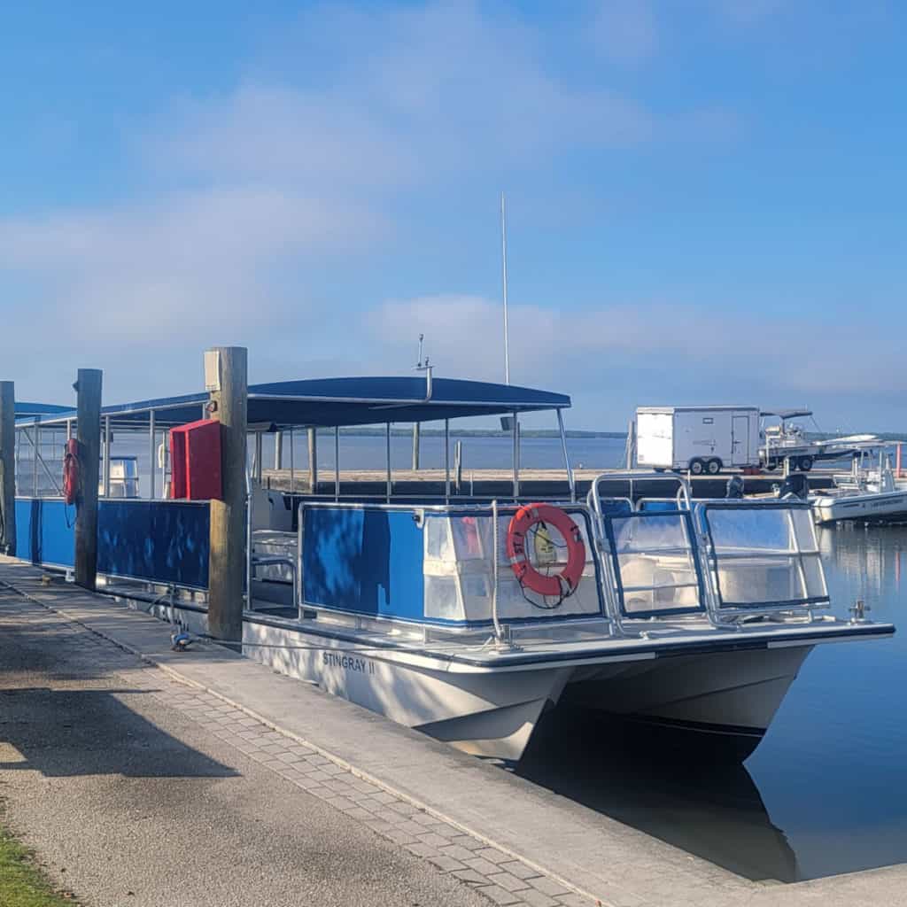 Tour boat used on the 10000 islands tour at Everglades National Park
