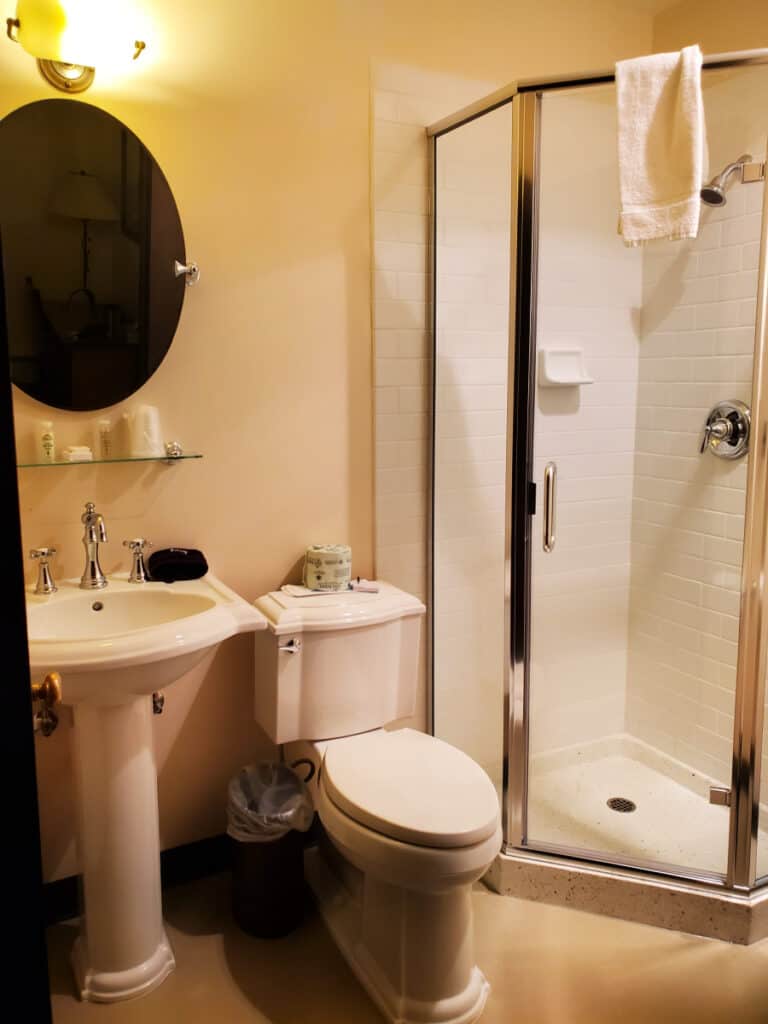 Bathroom in room 22, National Park Inn
