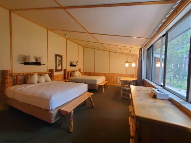 Canyon Lodge Cabins Yellowstone National Park {Video} Park Ranger John