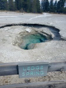 West Thumb Geyser Basin - Yellowstone National Park {Video} | Park ...