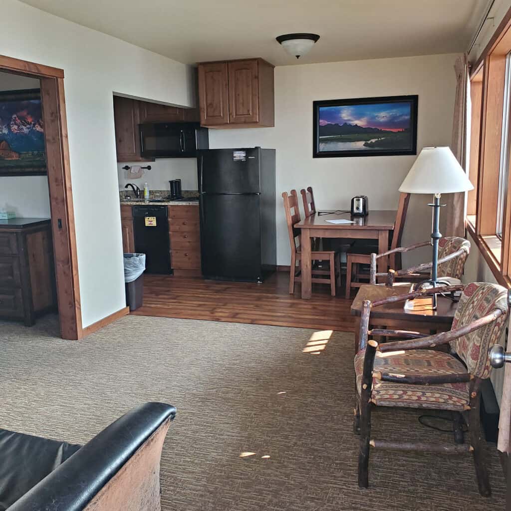 Living room at Signal Mountain Lodge