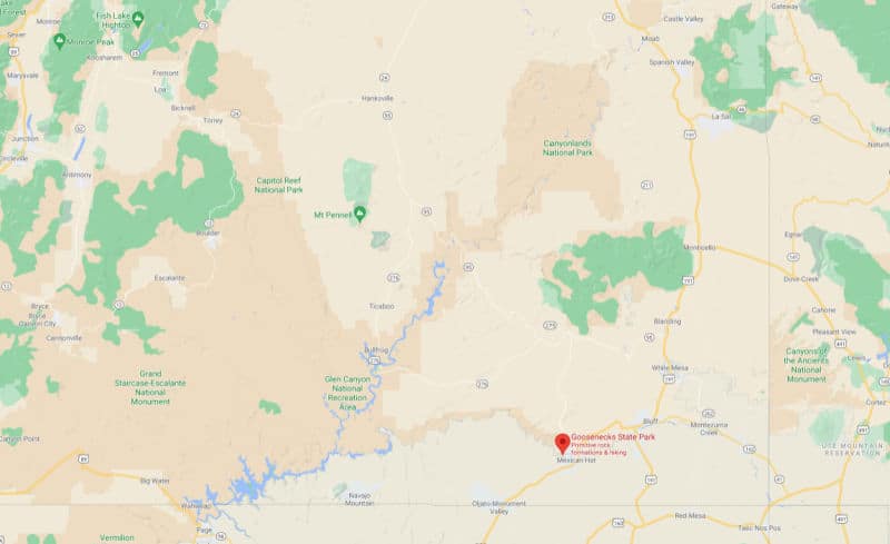 Map showing a red spot where Gooseneck State Park is located in southeastern Utah near the Arizona Border