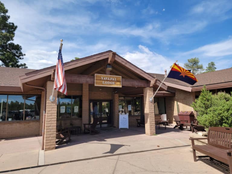 Yavapai Lodge Grand Canyon National - Yavapai Lodge Entrance South Rim Grand Canyon Hotel 768x576
