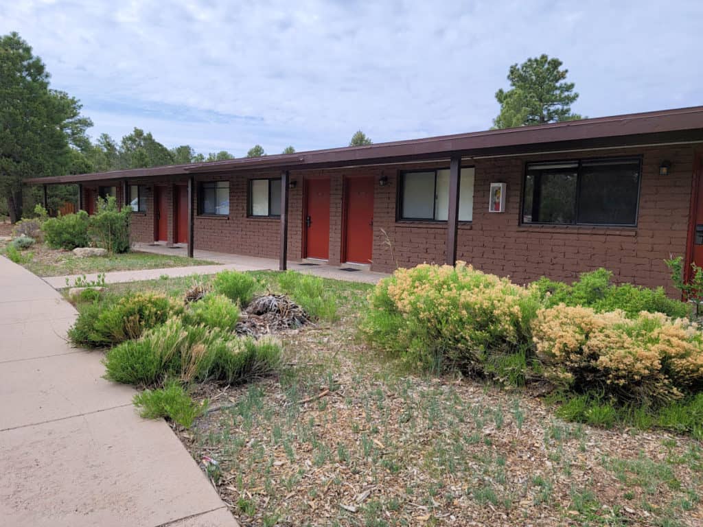 rooms at Yavapai Lodge in Grand Canyon