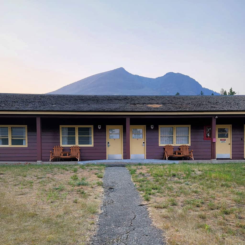 Motor Inn Rooms at Rising Sun Motor Inn