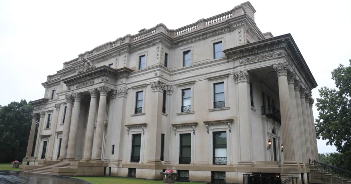 Vanderbilt Mansion In Nashville