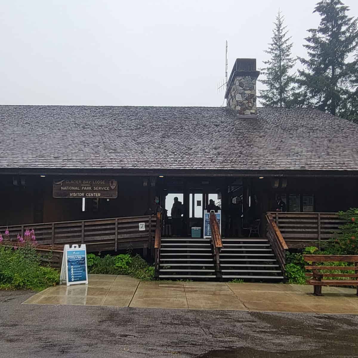 Glacier Bay Lodge in Alaska