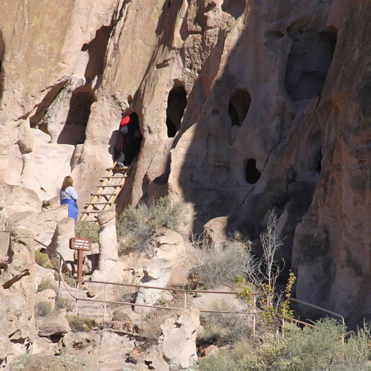 Hiking the Cliff Dwwellings along the Pueblo Loop Trail in Bandelier National Monument in New Mexico