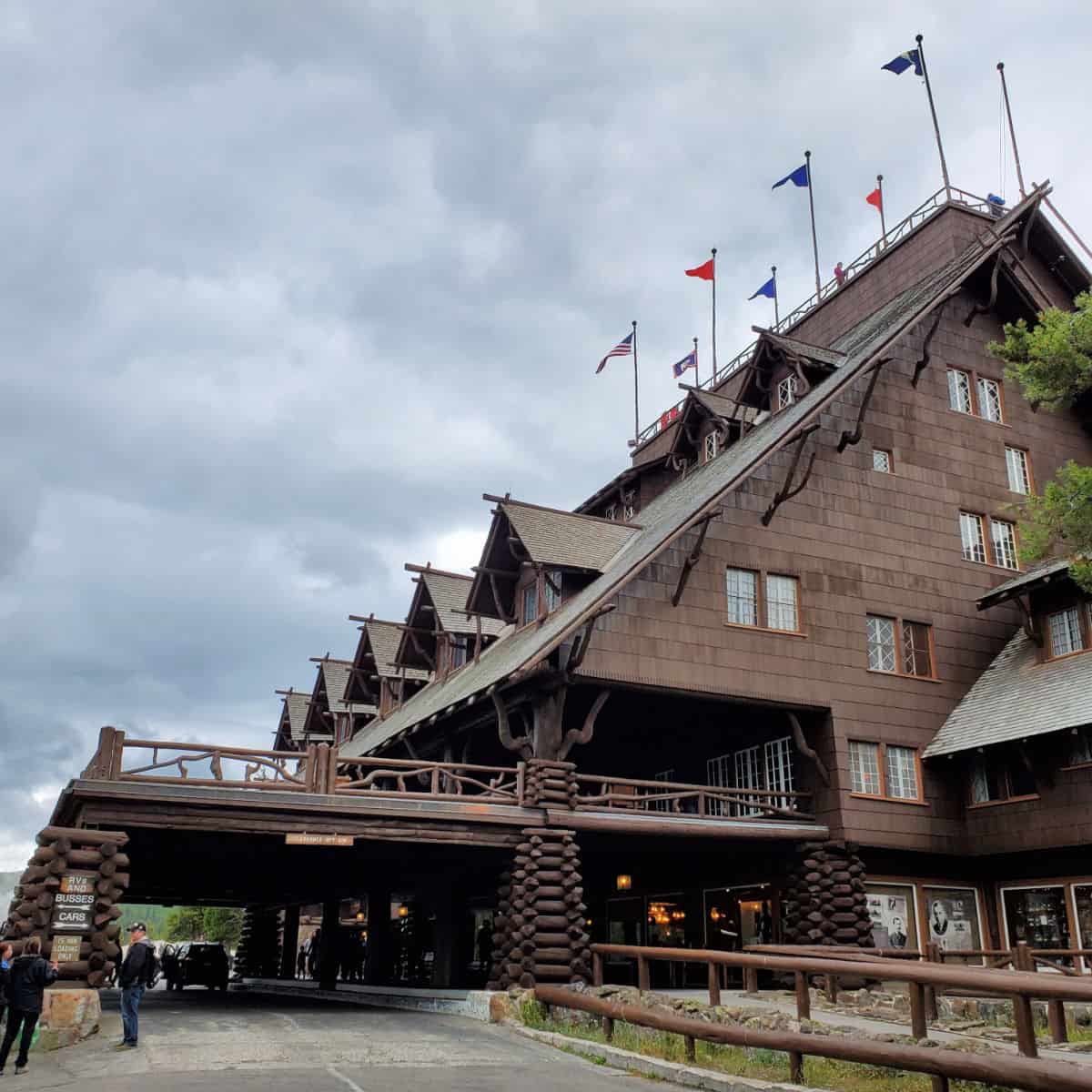 Old Faithful Inn at Yellowstone National Park in Wyoming