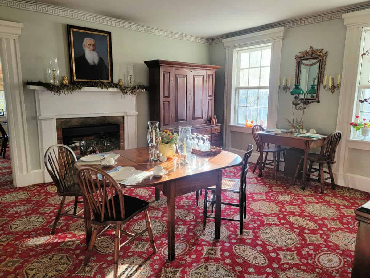 Dining Room inside the Inn at Brandywine Falls