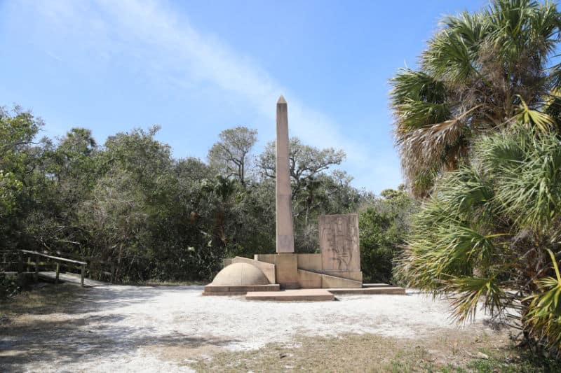 Memorial for De Soto at De Soto National Memorial