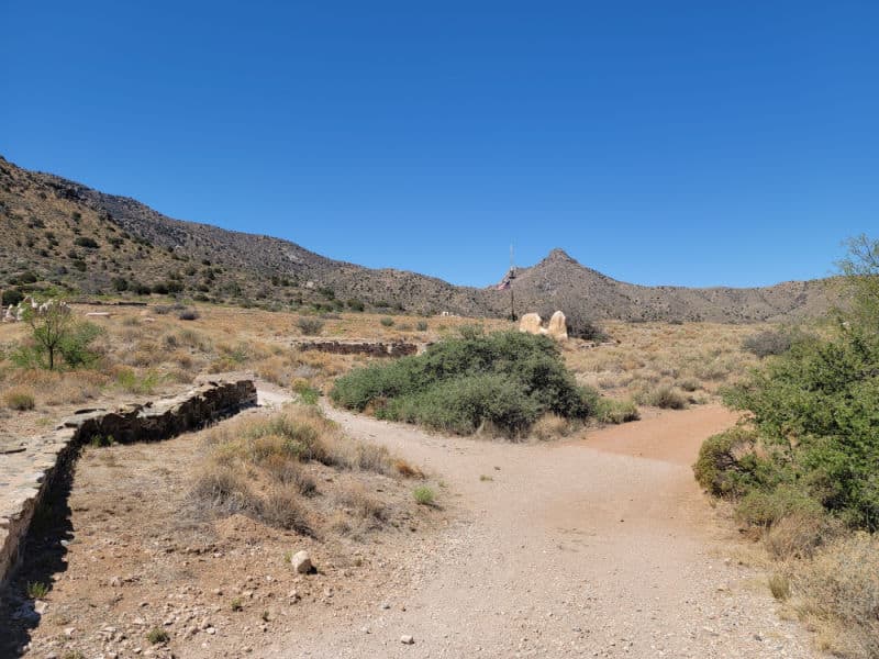 Dirt trail leading to the Fort Bowie NHS Visitor Center