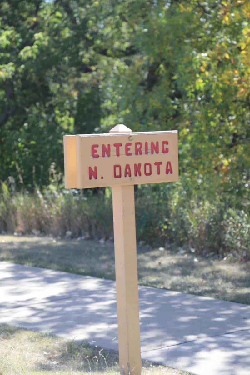 Entering North Dakota sign