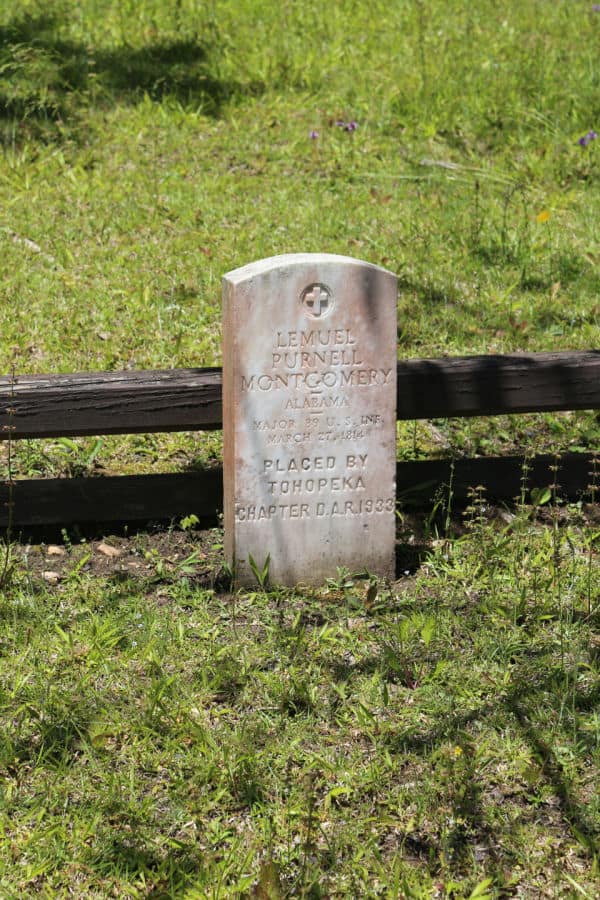 Horseshoe Bend Historic Grave Marker