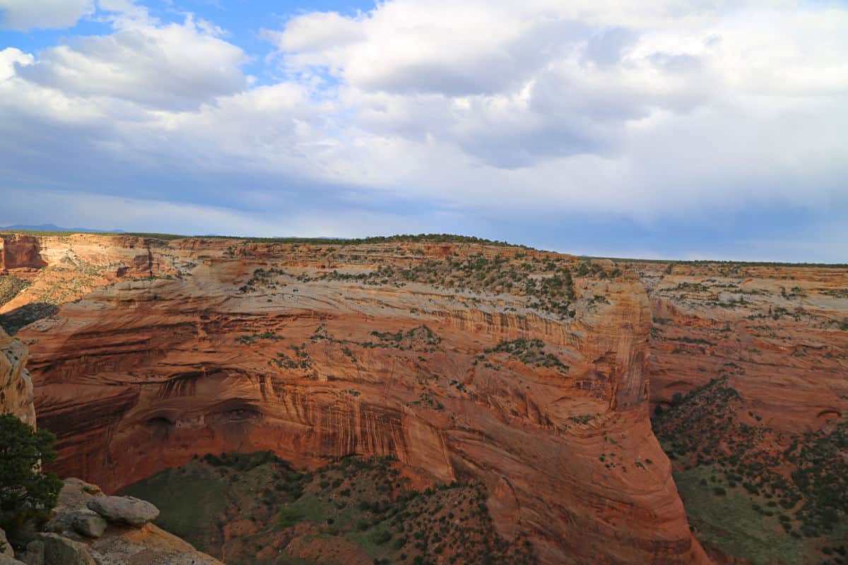 Historic ruins in the canyon de chelly cliff wall