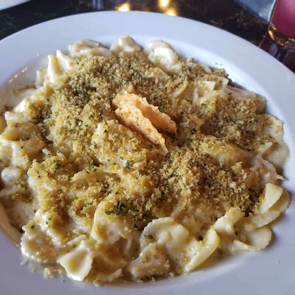 Classic Mac & Cheese at the Great Northern Dining Room