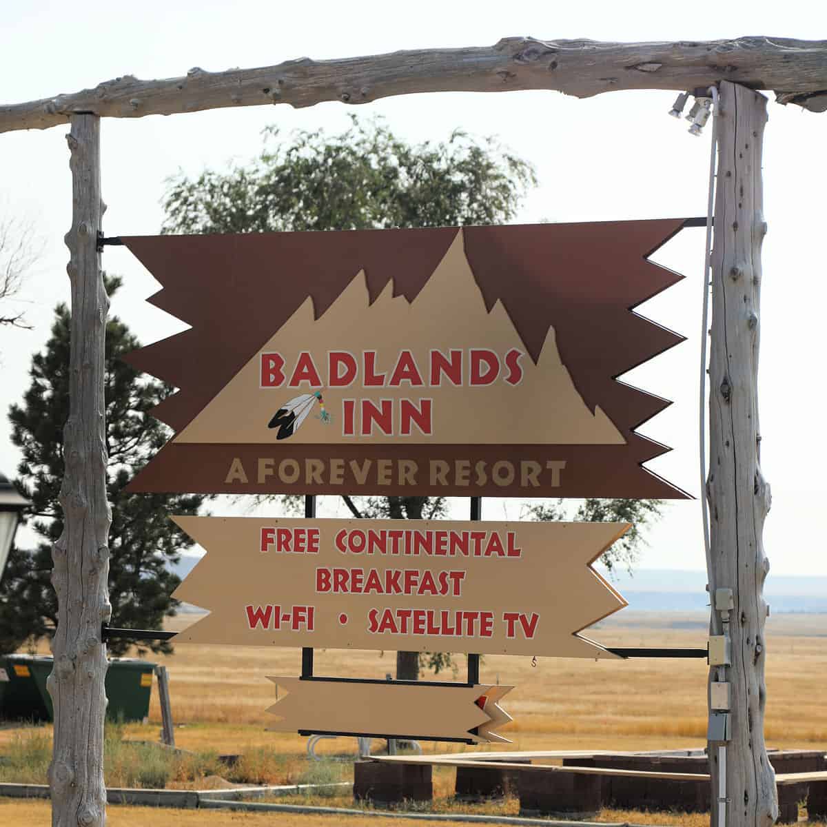 Badlands Inn Sign