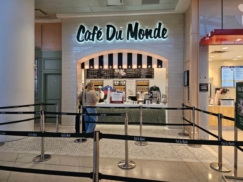 Cafe Du Monde store in the New Orleans airport